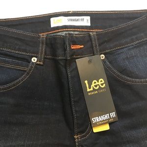 Lee jeans. Straight fit. size 30x34